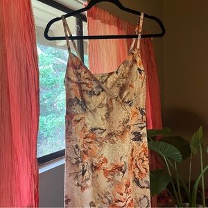 EST. 1946 Floral Sleeveless Slit Dress